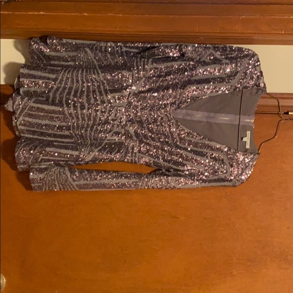 Romper - Picture 2 of 3